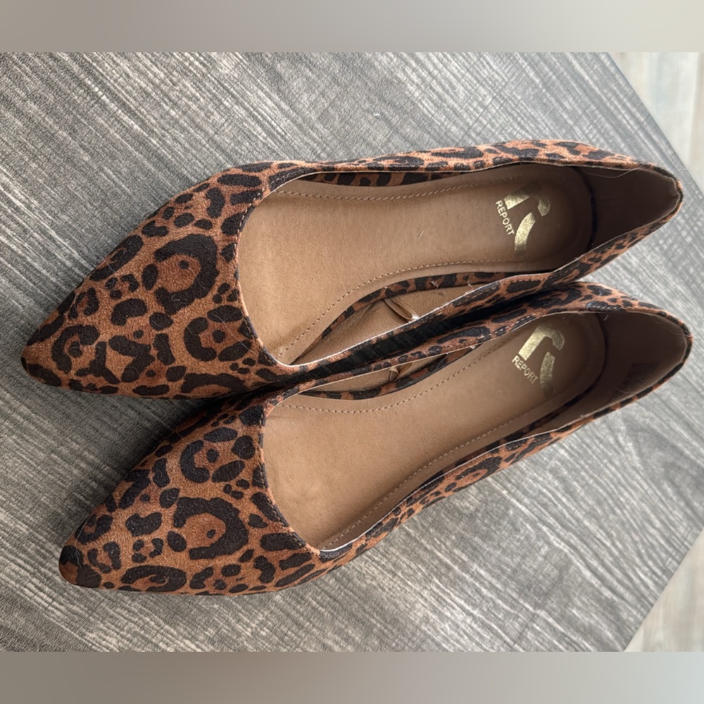 Women’s leopard print flats